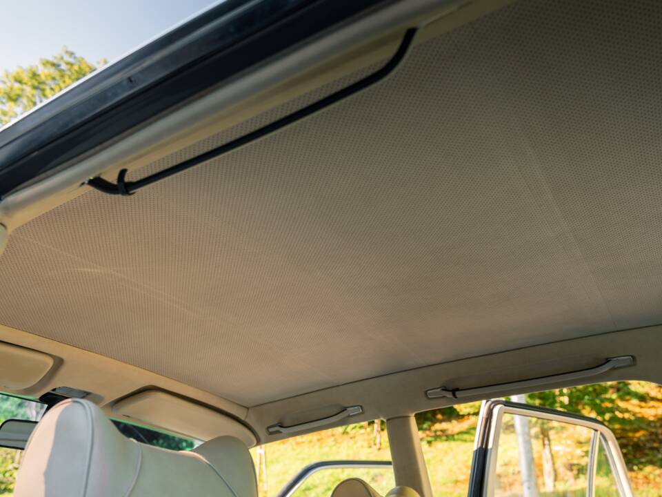 Bild 58/105 von Mercedes-Benz 280 S (1972)