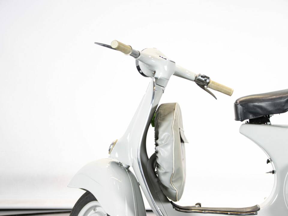 Immagine 29/50 di Piaggio Vespa 125 (1959)