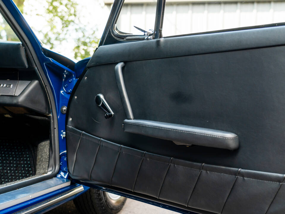 Image 28/42 of Porsche 912 (1967)