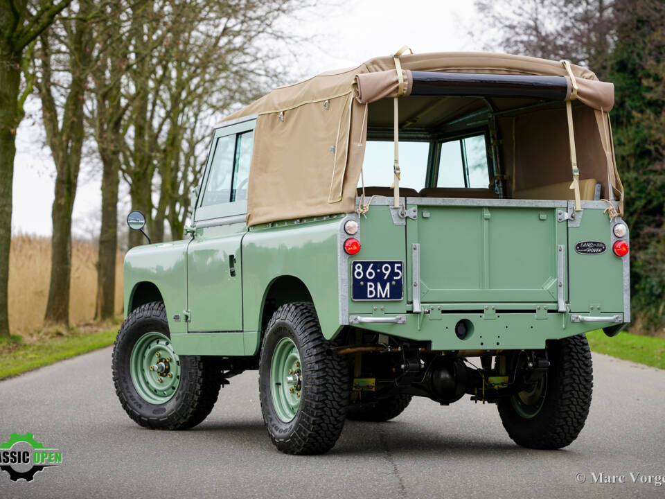 Bild 53/72 von Land Rover 88 (1966)