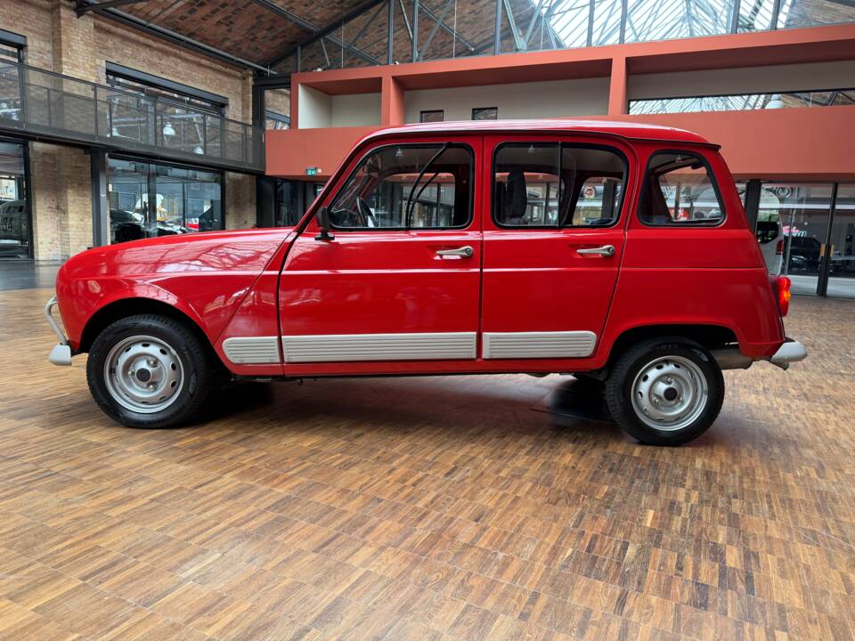 Bild 16/40 von Renault R 4 GTL (1990)