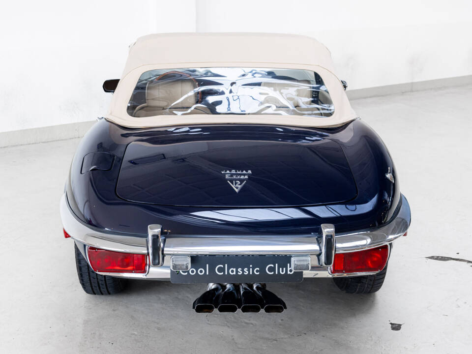 Immagine 8/40 di Jaguar E-Type V12 (1973)