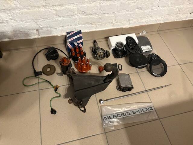 Bild 30/31 von Mercedes-Benz 280 GE (SWB) (1984)