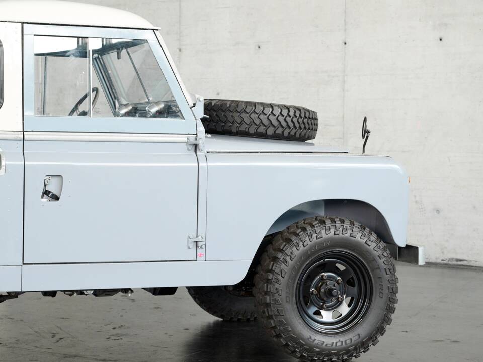 Bild 41/50 von Land Rover 88 (1961)
