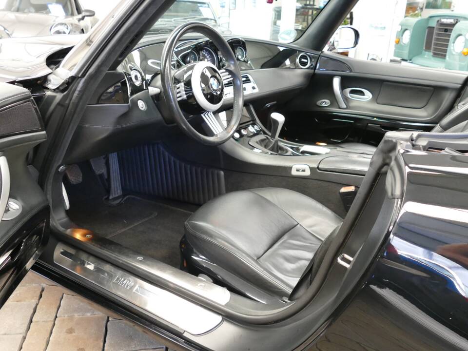 Immagine 13/22 di BMW Z8 (2000)