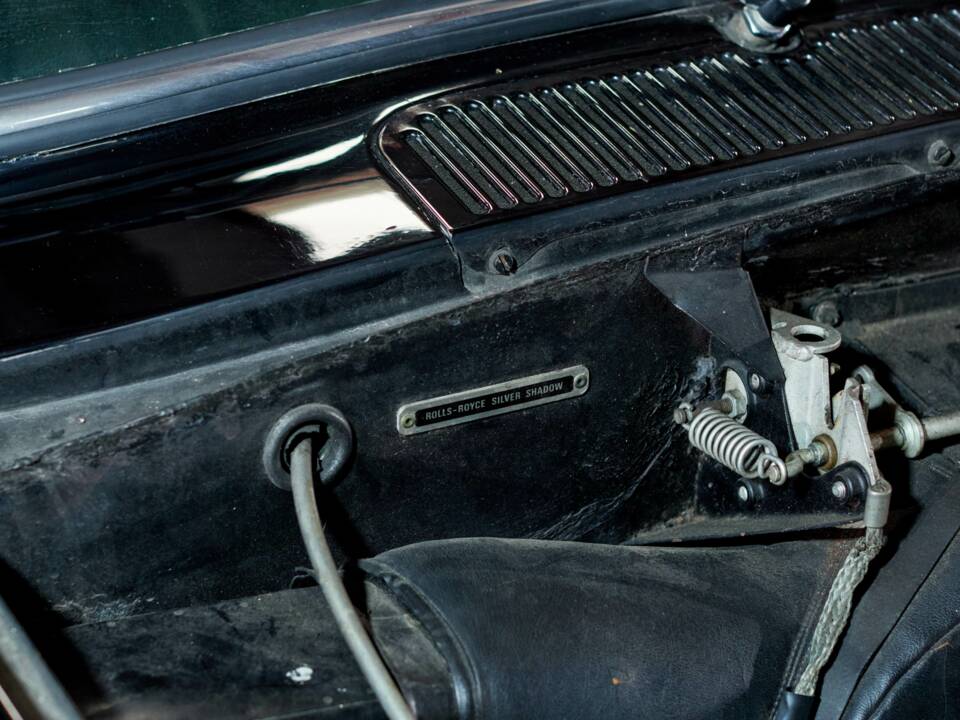 Afbeelding 54/54 van Rolls-Royce Corniche I (1973)