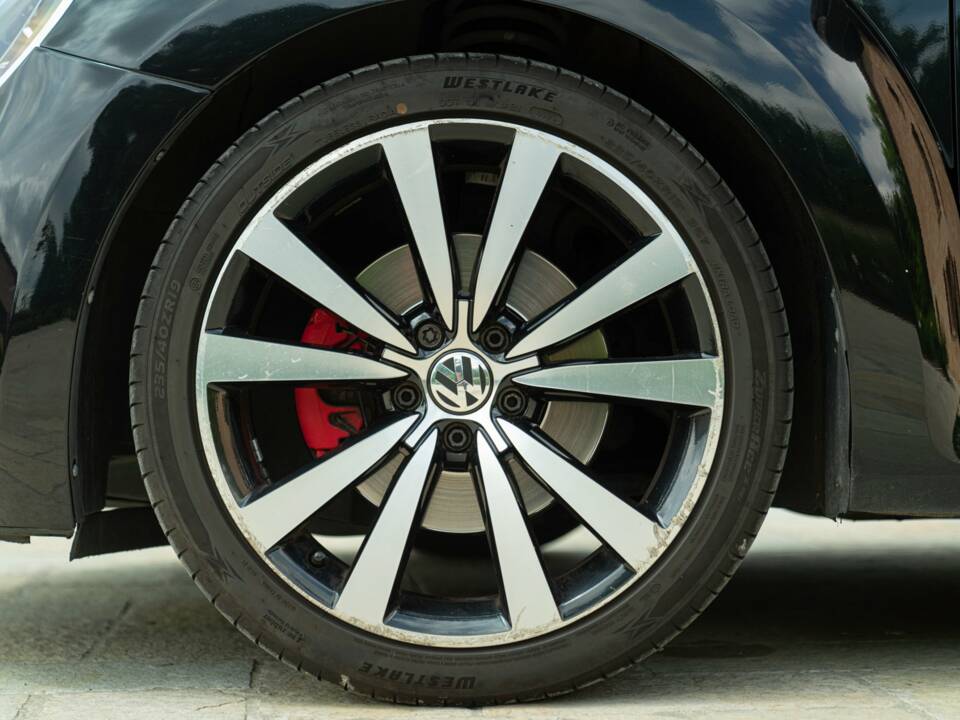 Image 22/50 of Volkswagen New Beetle 2.0 (2012)