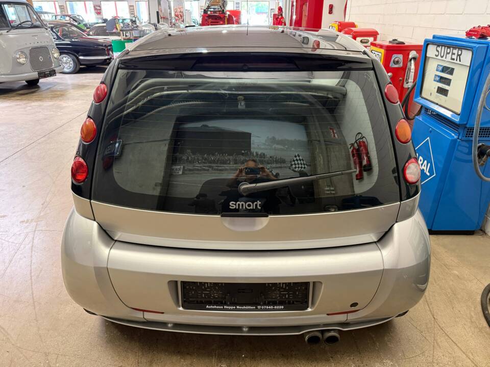 Bild 14/14 von Smart Forfour 1.5 Brabus (2005)