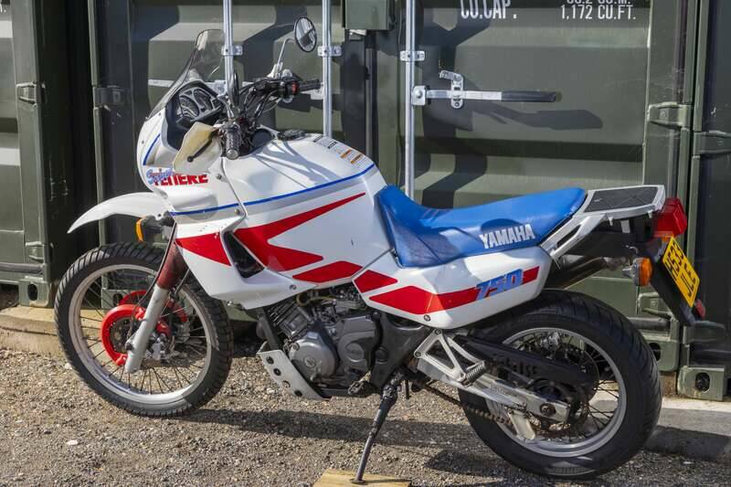 Immagine 6/32 di Yamaha XTZ 750 Super Ténéré (1991)