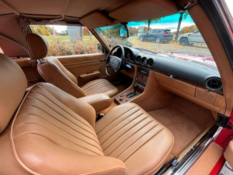Bild 19/22 von Mercedes-Benz 560 SL (1986)