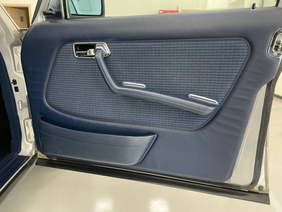 Bild 13/32 von Mercedes-Benz 300 D (1983)