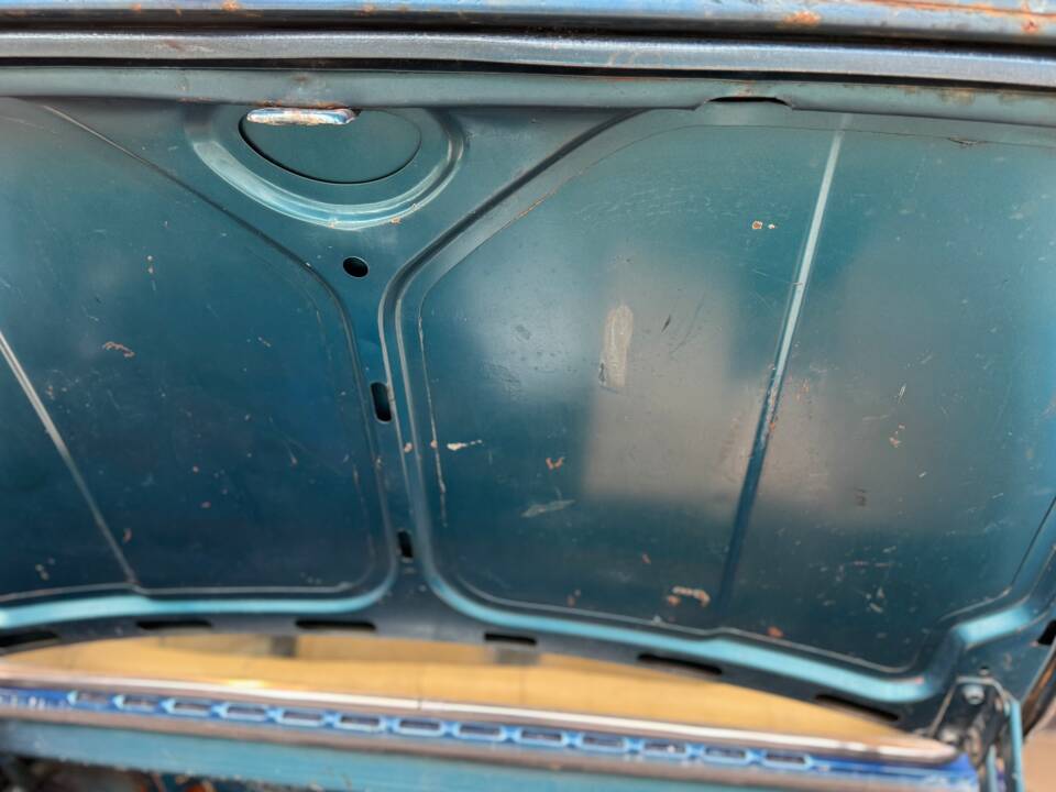 Imagen 18/19 de Volvo P 144 GL (1974)