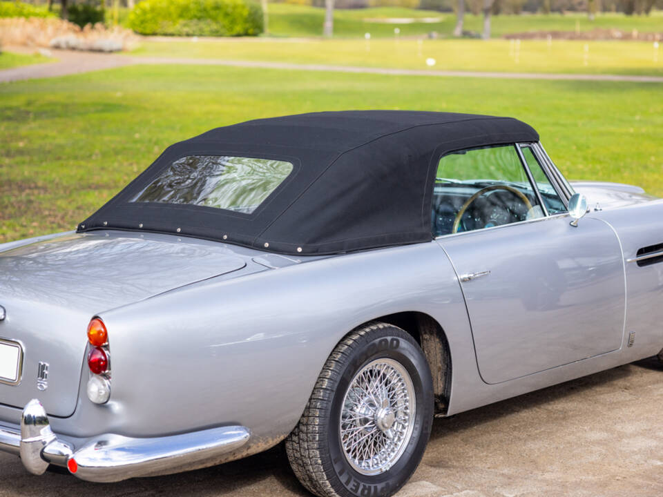 Image 48/50 of Aston Martin DB 5 (1964)