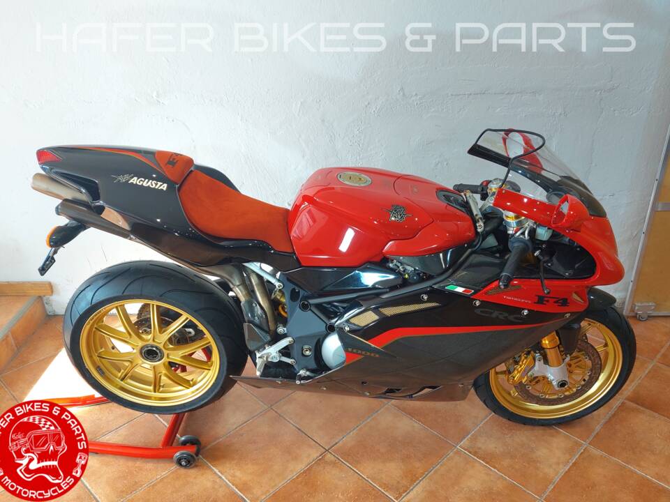 Immagine 4/50 di MV Agusta DUMMY (2004)