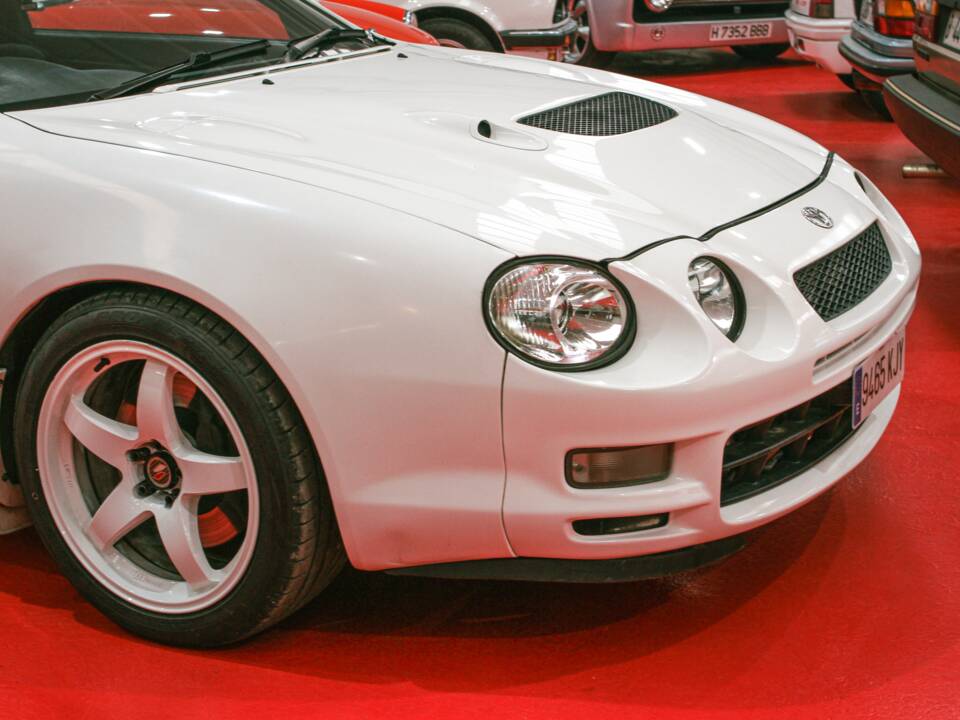 Imagen 29/33 de Toyota Celica GT-Four (1997)