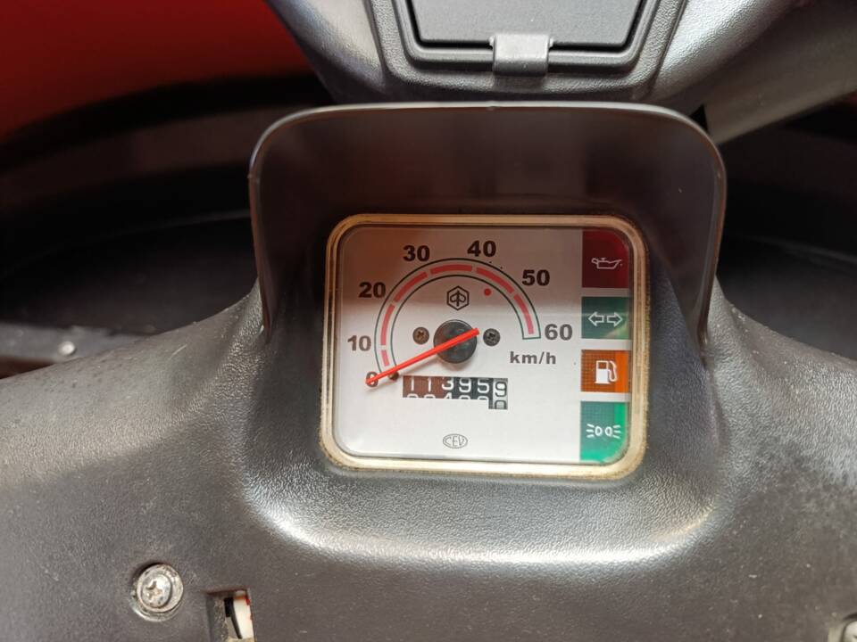 Immagine 11/11 di Piaggio DUMMY (2005)