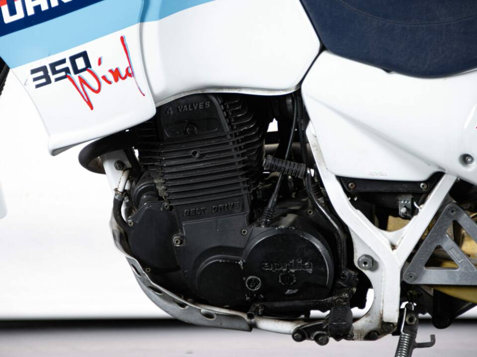 Image 14/45 of Aprilia Tuareg 350 Wind (1987)