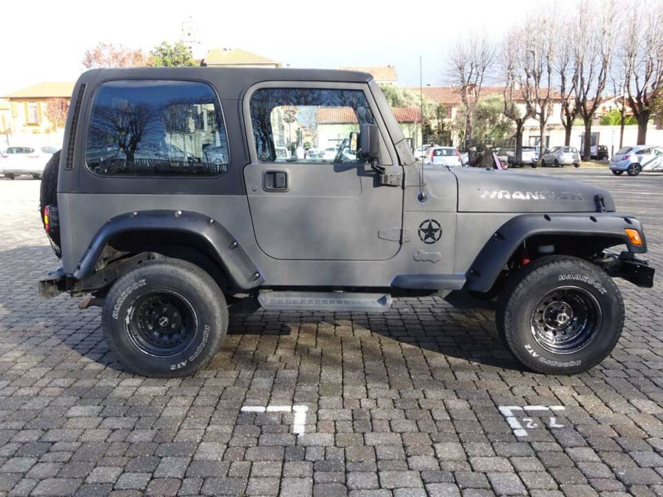 Immagine 15/42 di Jeep Wrangler SE 2.5 (1997)
