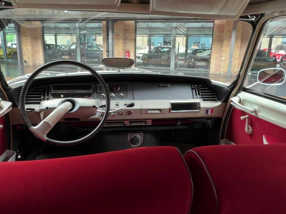 Imagen 26/42 de Citroën ID 19 (1968)
