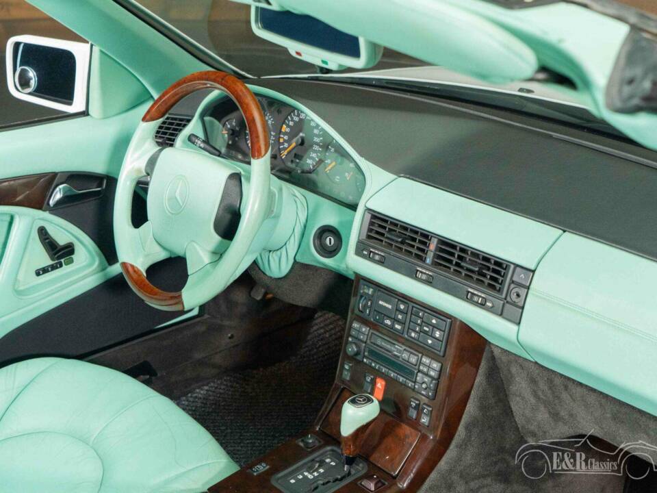 Image 9/19 de Mercedes-Benz SL 320 (1996)