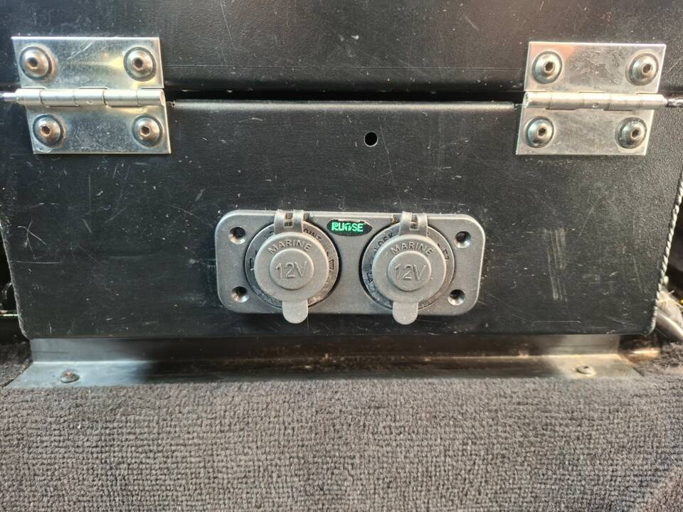 Bild 31/35 von Land Rover Defender 110 (2012)