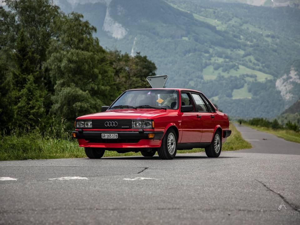 Image 3/53 of Audi 80 quattro (1984)