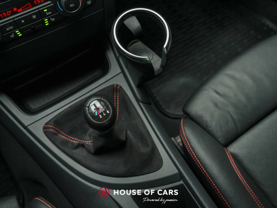 Image 23/25 of BMW 1 Series M Coupé (2011)