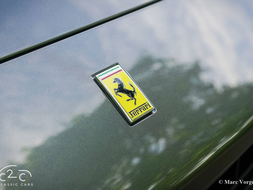 Image 38/85 de Ferrari California (2010)
