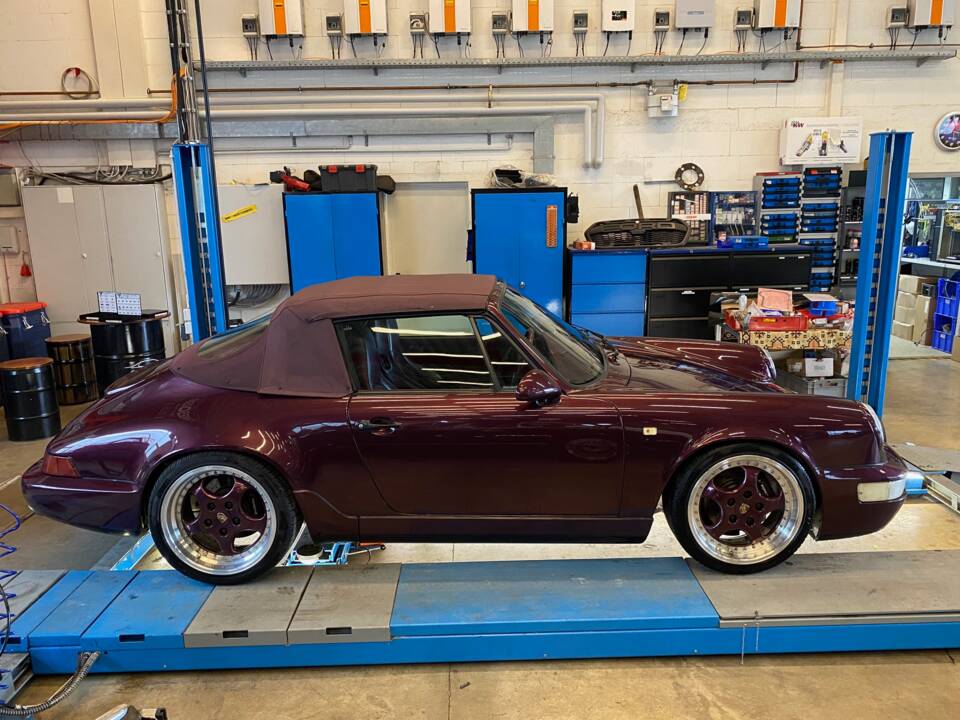 Bild 6/23 von Porsche 911 Carrera 4 (1992)