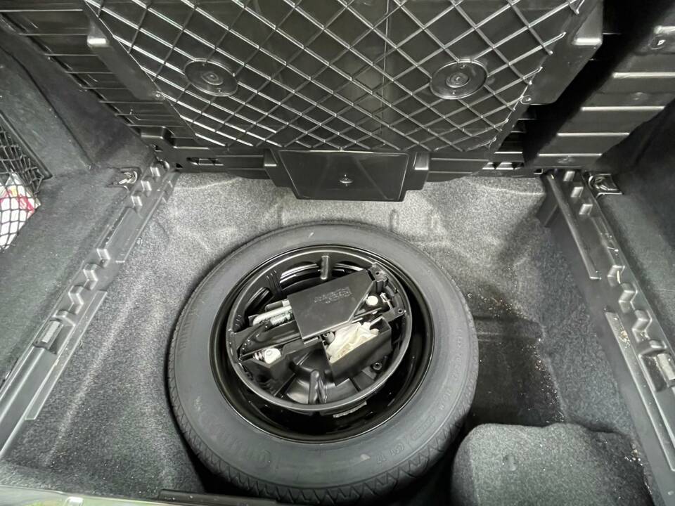 Bild 14/16 von Mercedes-Benz E 200 Kompressor T (2011)