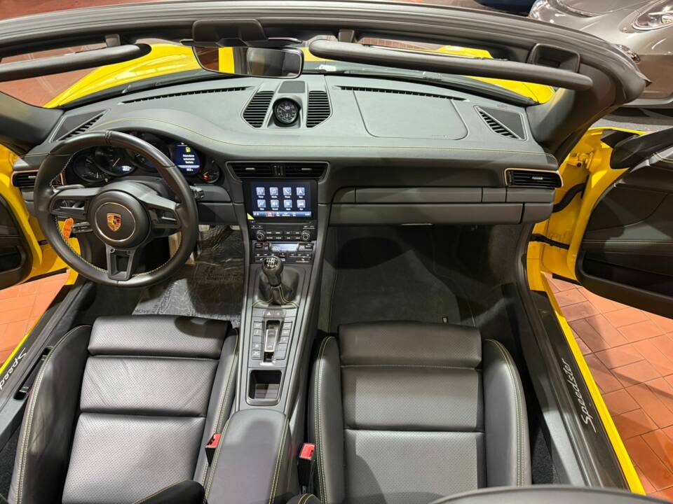 Bild 35/86 von Porsche 911 Speedster (2019)