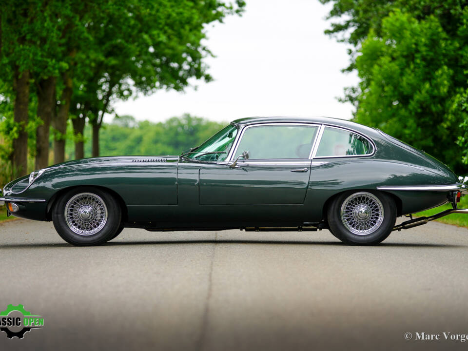 Afbeelding 3/61 van Jaguar E-Type (2+2) (1969)