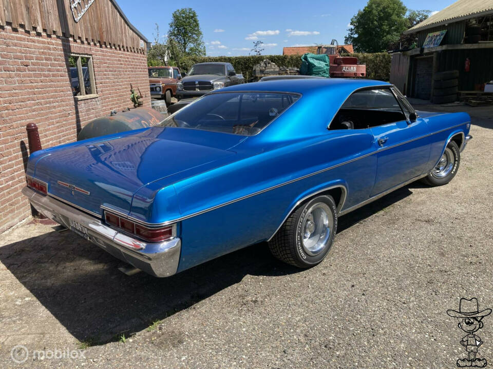 Image 24/45 of Chevrolet Impala Sport Coupe (1967)