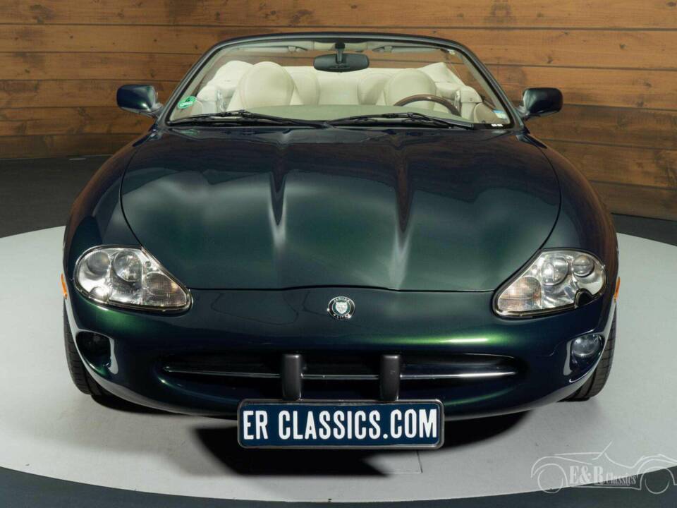 Bild 19/19 von Jaguar XK8 4.0 (1998)