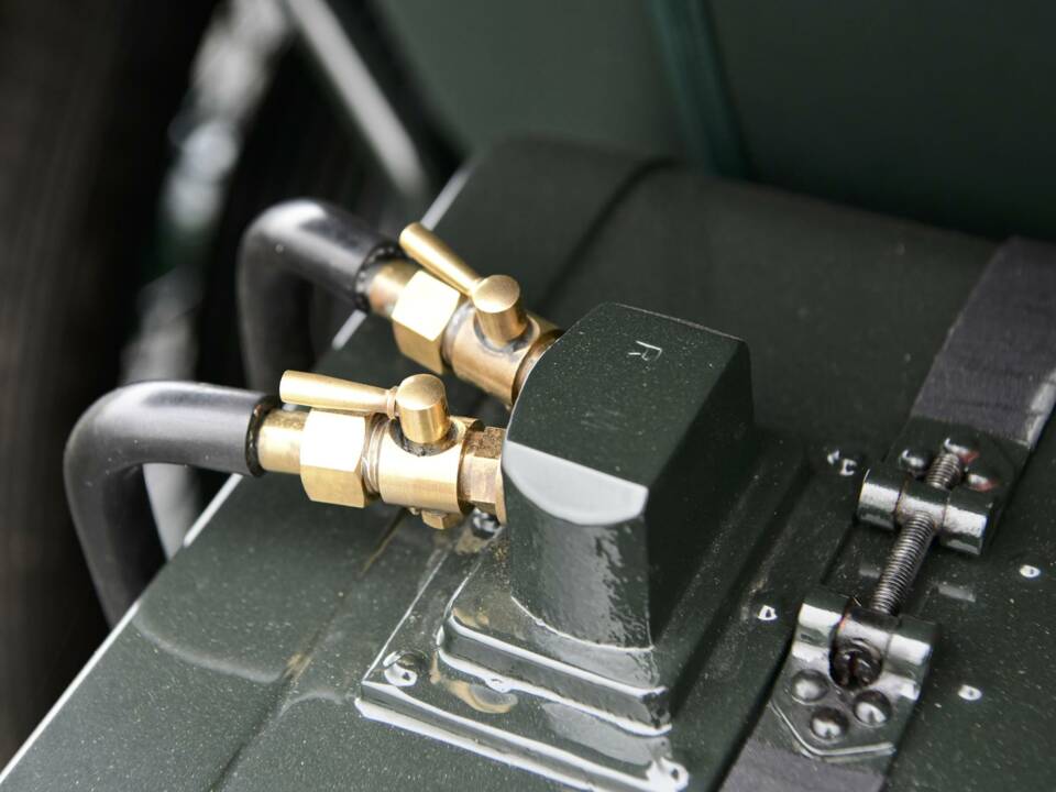 Image 20/50 of Bentley 6 1&#x2F;2 Litre Speed Six (1930)