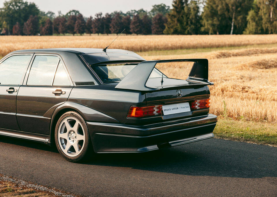 Imagen 5/15 de Mercedes-Benz 190 E 2.5-16 Evolution II (1990)