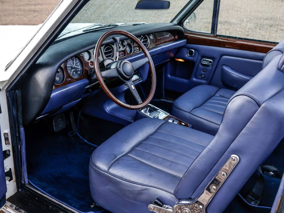 Image 4/23 of Rolls-Royce Silver Shadow I (1969)