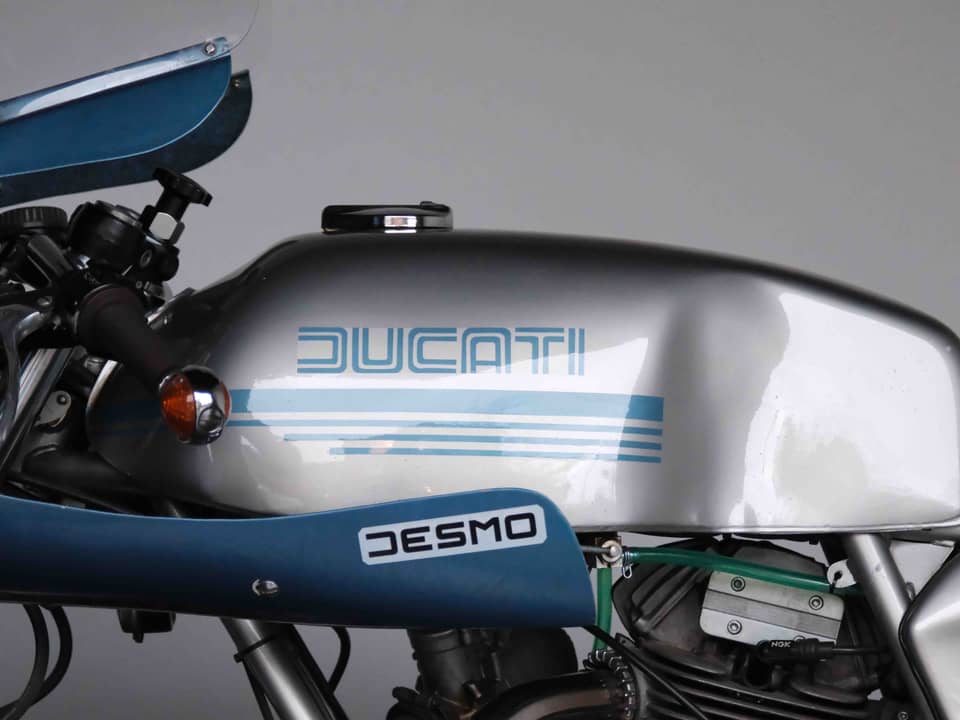 Image 42/75 of Ducati 900 SS (1976)