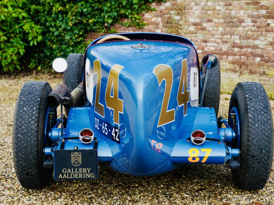 Bild 34/50 von Graham 8 Lucenti Special (1932)