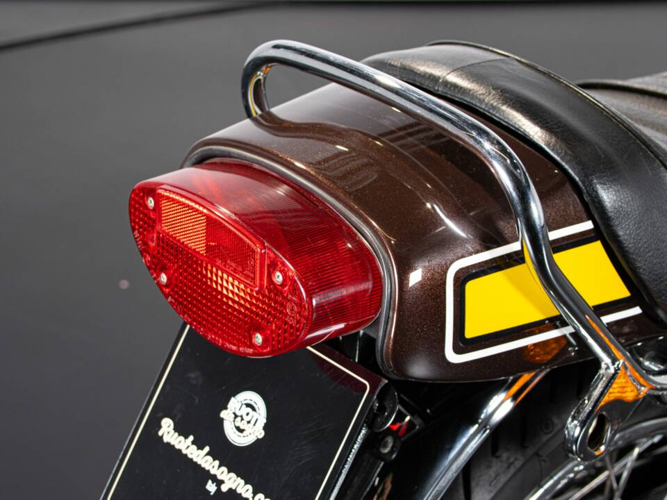 Image 29/50 of Kawasaki DUMMY (1976)