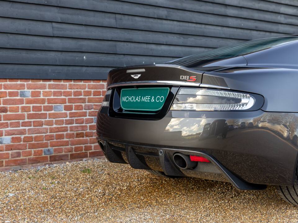 Afbeelding 39/69 van Aston Martin DBS (2012)