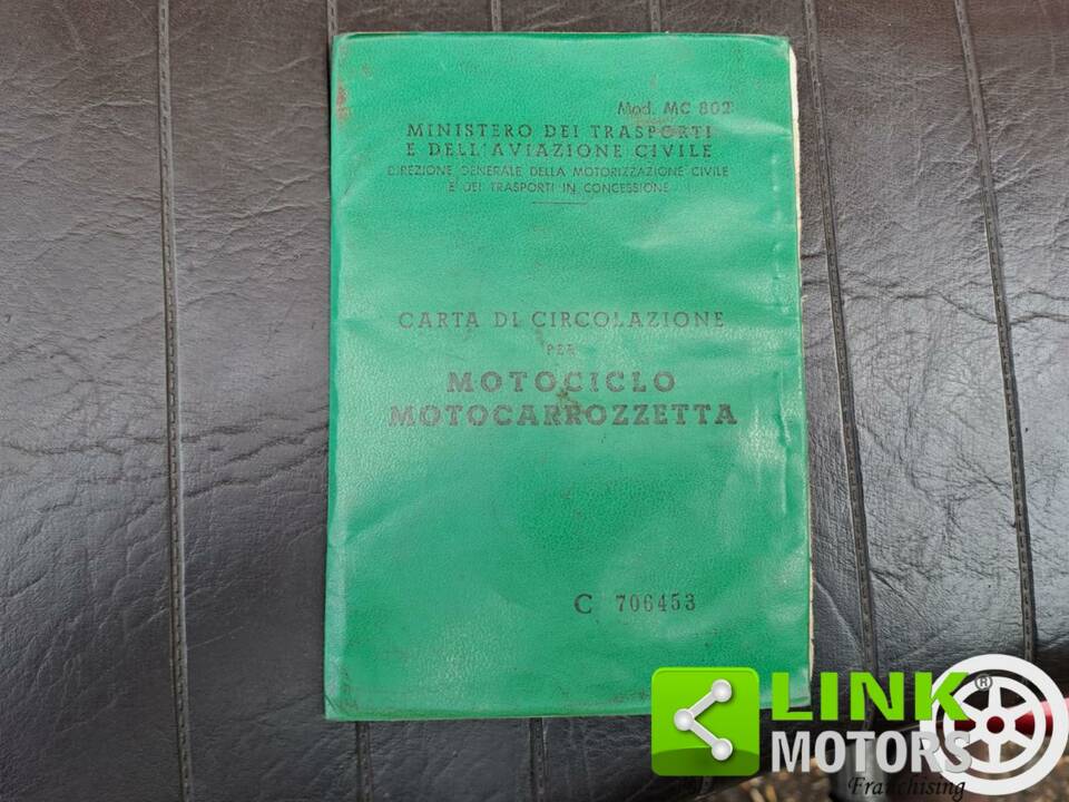 Image 10/10 of Moto Guzzi DUMMY (1973)