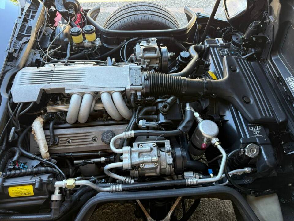 Bild 17/22 von Chevrolet Corvette (1989)