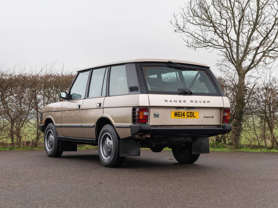 Image 3/50 of Land Rover Range Rover Classic 3.9 (1994)