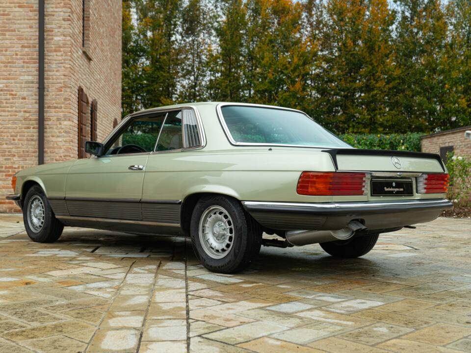 Image 7/50 of Mercedes-Benz 500 SLC (1984)
