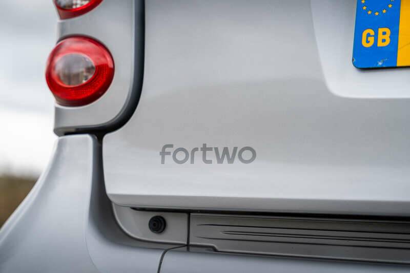 Image 33/50 of Smart Fortwo Brabus (2005)