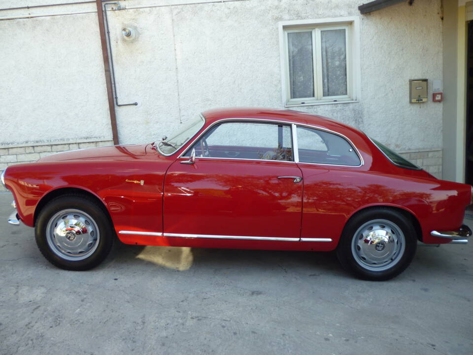 Bild 14/17 von Alfa Romeo Giulietta Sprint (1957)