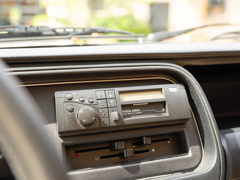 Image 45/57 of Ford Granada Turnier 2,3 (1976)