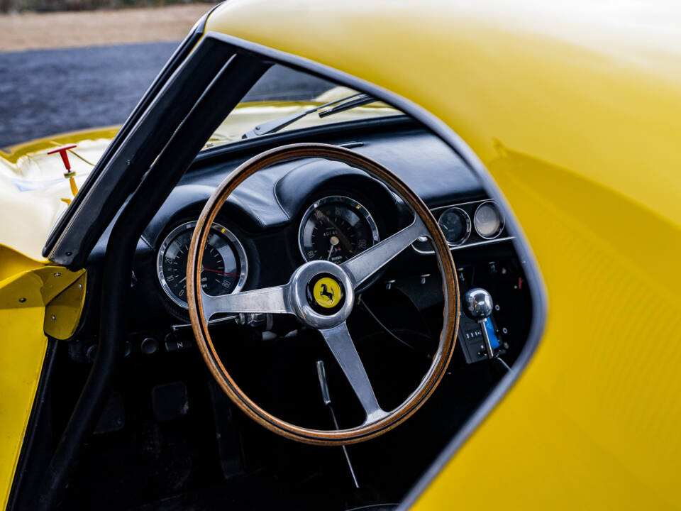 Image 34/68 of Ferrari 250 GT SWB Berlinetta (1960)