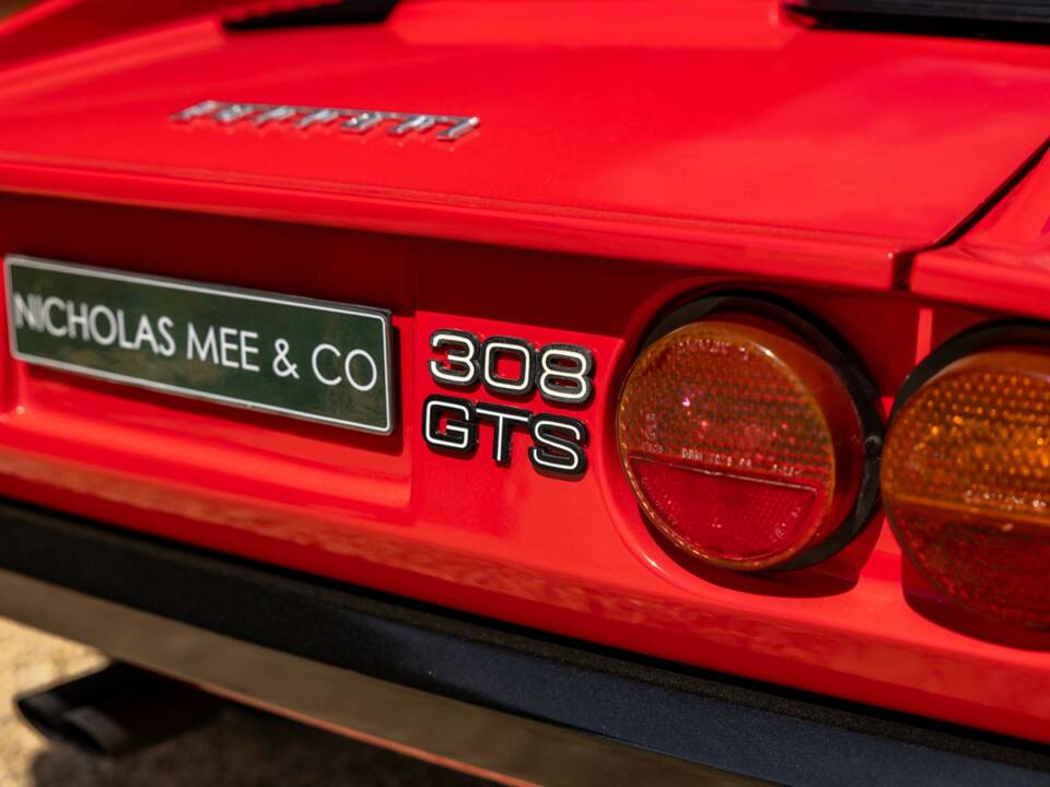 Afbeelding 35/44 van Ferrari 308 GTB Quattrovalvole (1984)